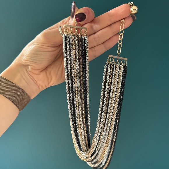 Multi-strand chain necklace - gold, silver, black - Picture 2 of 3